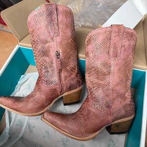 NICE VICE MIDI - POISONOUS PINK Snakeskin western boots
